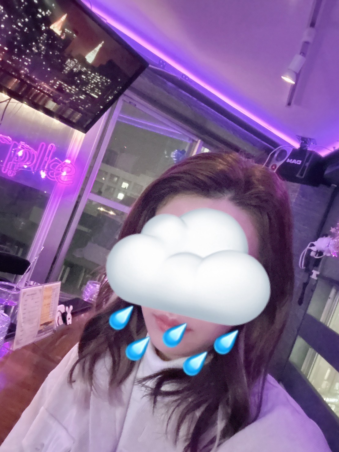 雨だ〜;(´•௰•`)☂ユキ